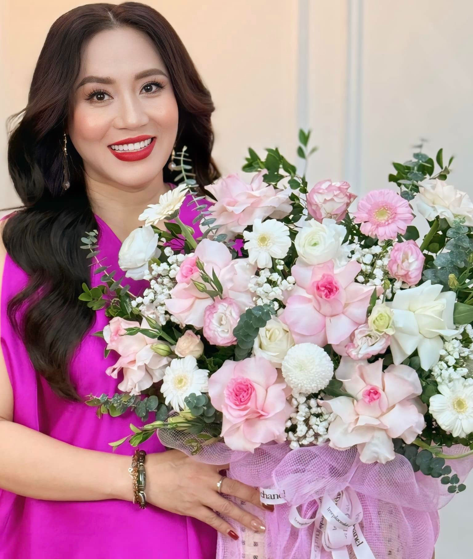 thuhuyen1.jpg