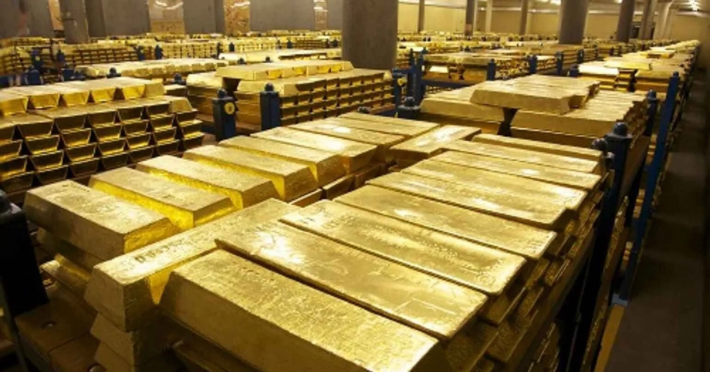Tỷ phú lừng lẫy rời đi, ai sẽ kiểm đếm kho vàng nước Mỹ?