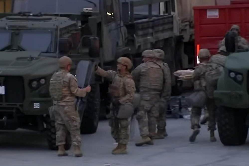 Vệ binh Mỹ đến Los Angeles dẹp loạn, thống đốc California chỉ trích ông Trump