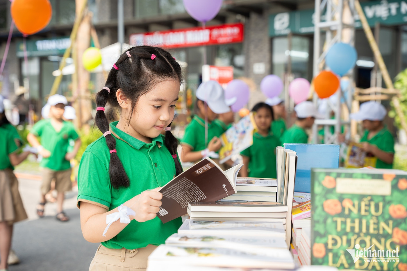 W-them anh phong su 1 62097.jpg