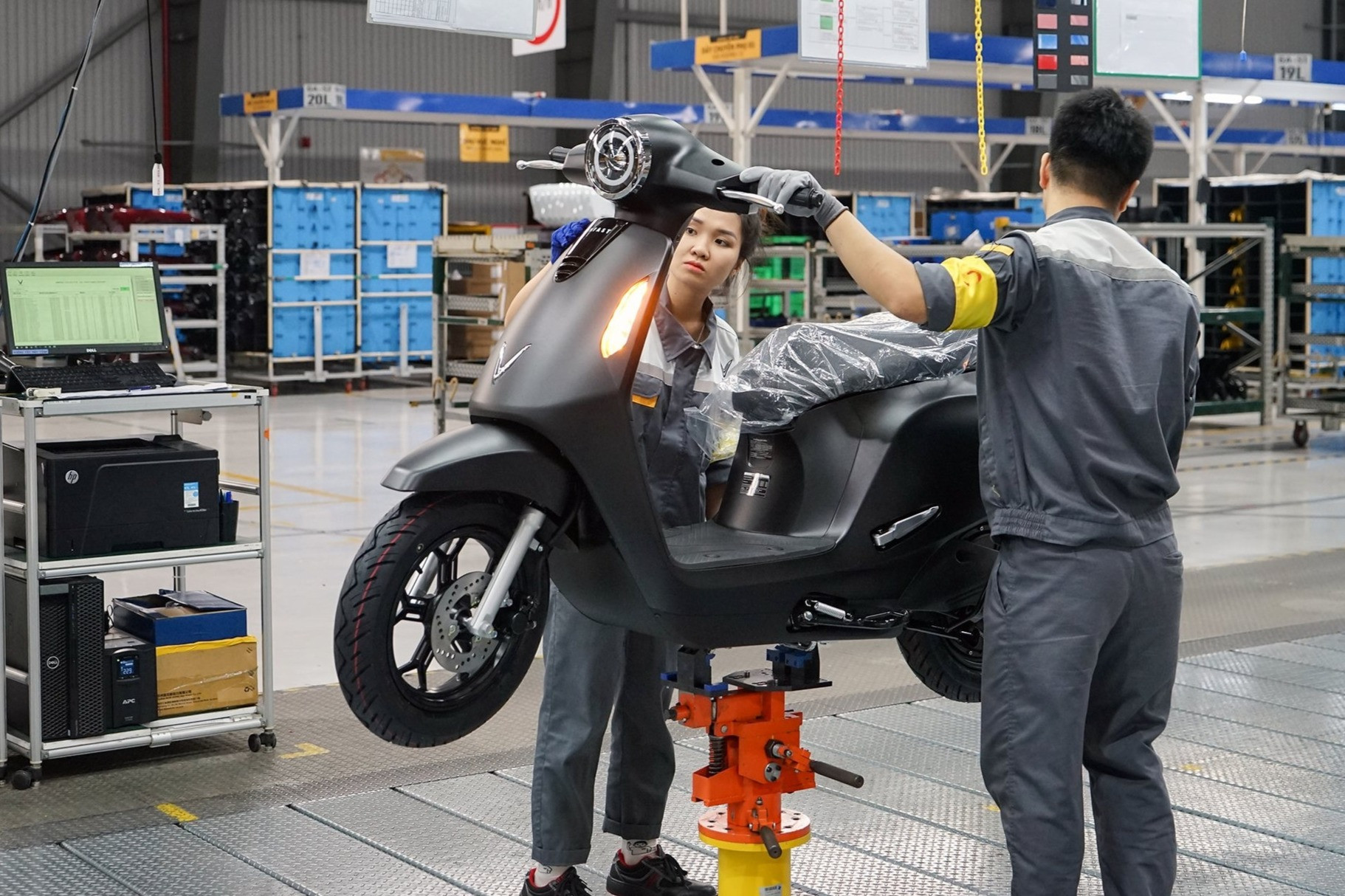 xe may dien VinFast.jpeg