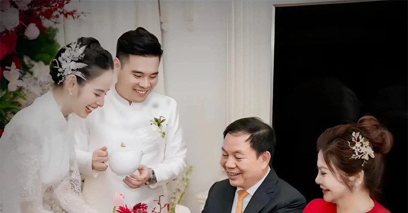 'Mỹ nhân sở hữu nụ cười triệu view' Hương Liên tiết lộ bố chồng là cán bộ quân đội
