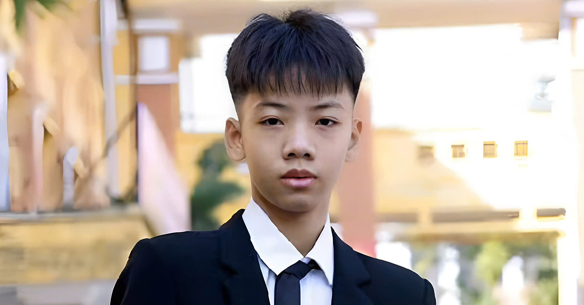 Nam sinh 15 tuổi ở Hà Nội đi chơi rồi mất liên lạc, định vị cho thấy cách nhà không xa