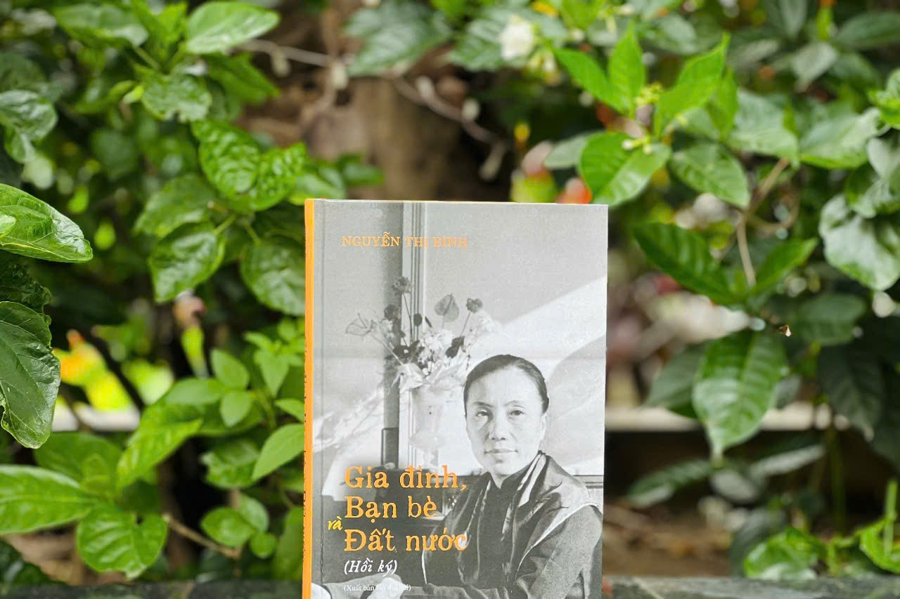 Tái bản hồi ký của nguyên Phó Chủ tịch nước Nguyễn Thị Bình