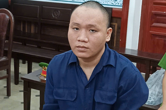 Truy sát công an vì bị mời lên phường làm việc