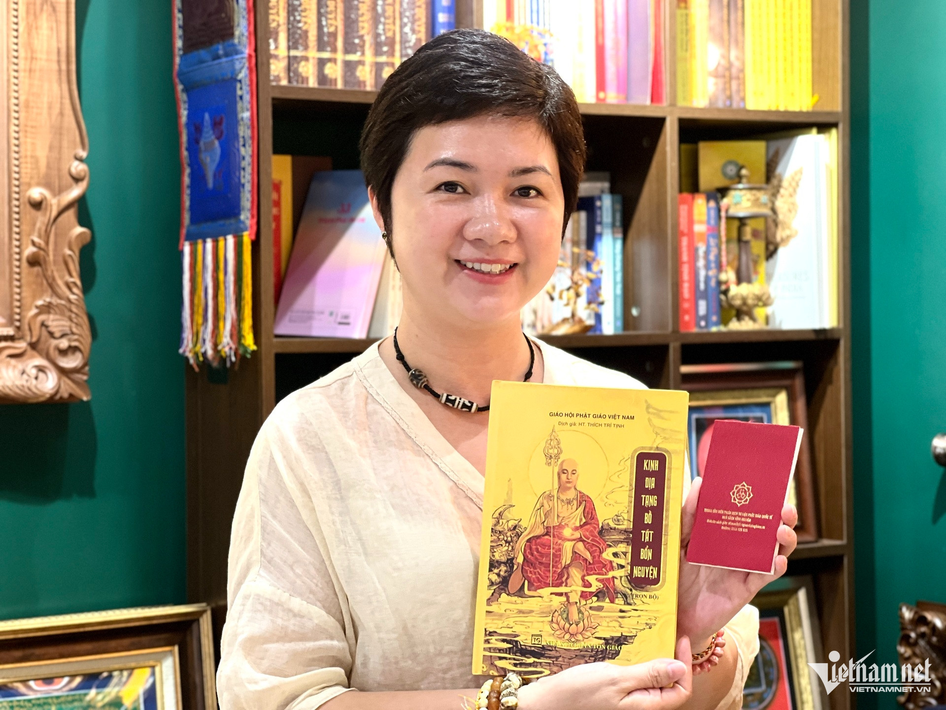 W-Kinh sach 2.jpg