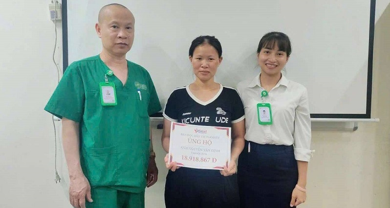 Bạn đọc Báo VietNamNet giúp đỡ 2 hoàn cảnh khó khăn hơn 45 triệu đồng