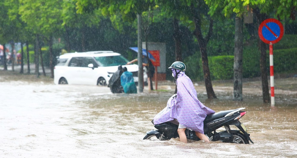 Bão khả năng ảnh hưởng đất liền trong tháng 7, miền Bắc còn mưa lớn đến khi nào?