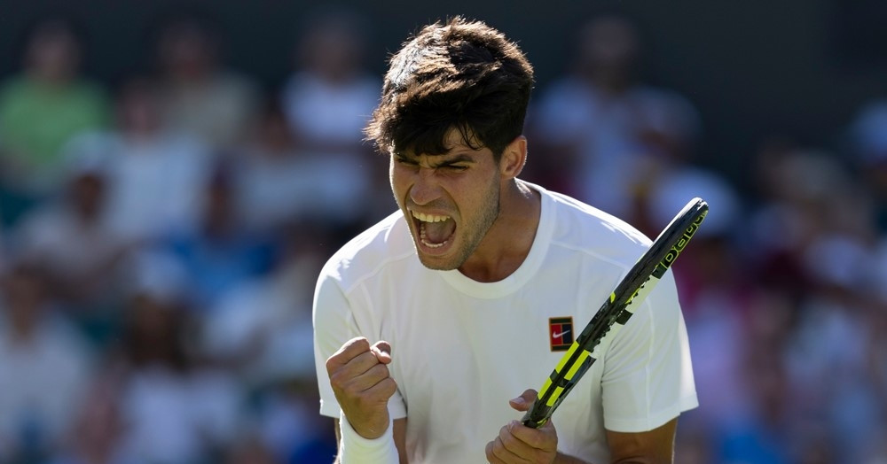 Alcaraz vất vả hạ tay vợt 38 tuổi sau 5 set trận ra quân Wimbledon