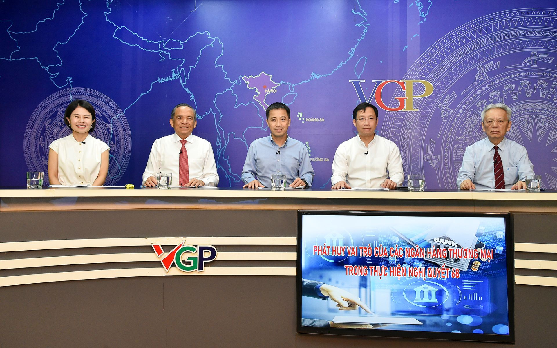 Cover f.jpg