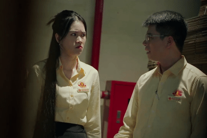 'Dịu dàng màu nắng' tập 21: Tuyết điên cuồng vì hỏng việc, Thành bị Phong vạch mặt