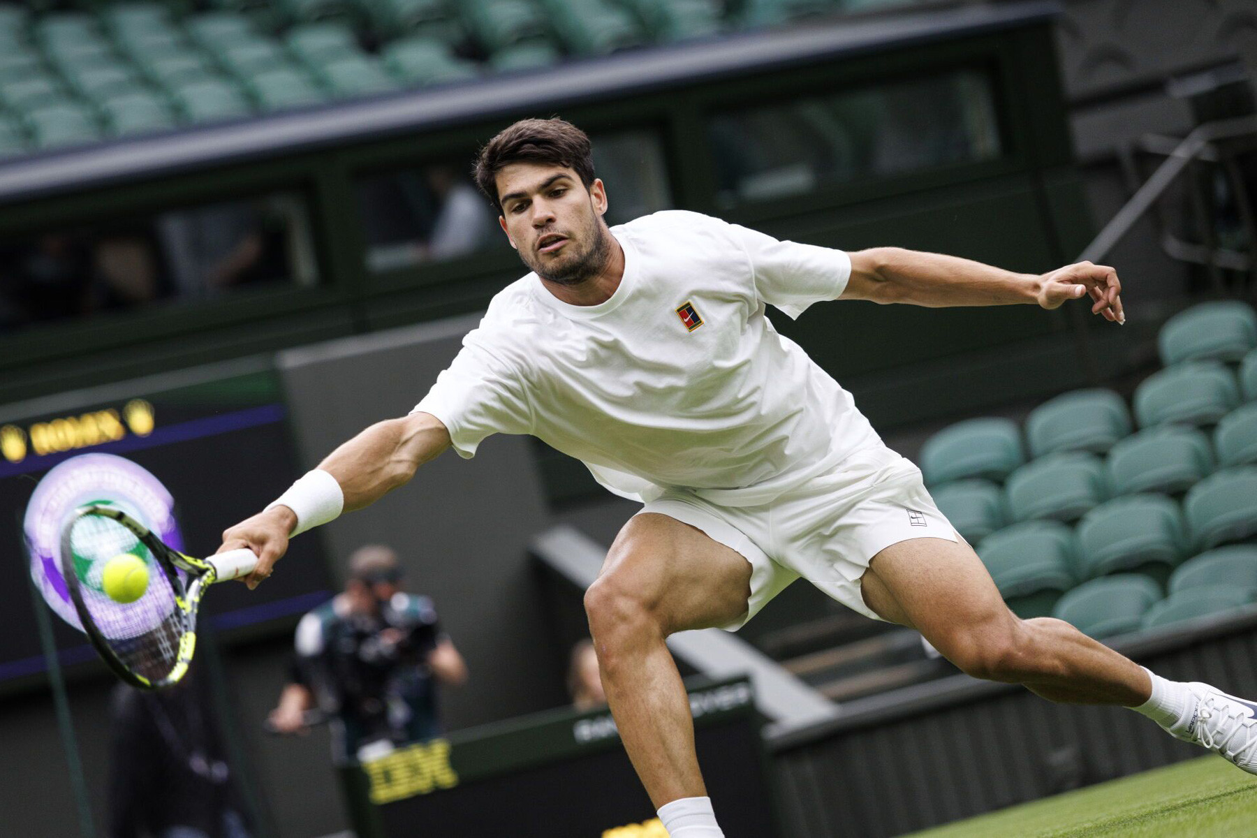 EFE - Alcaraz Fognini Wimbledon 2025.jpg