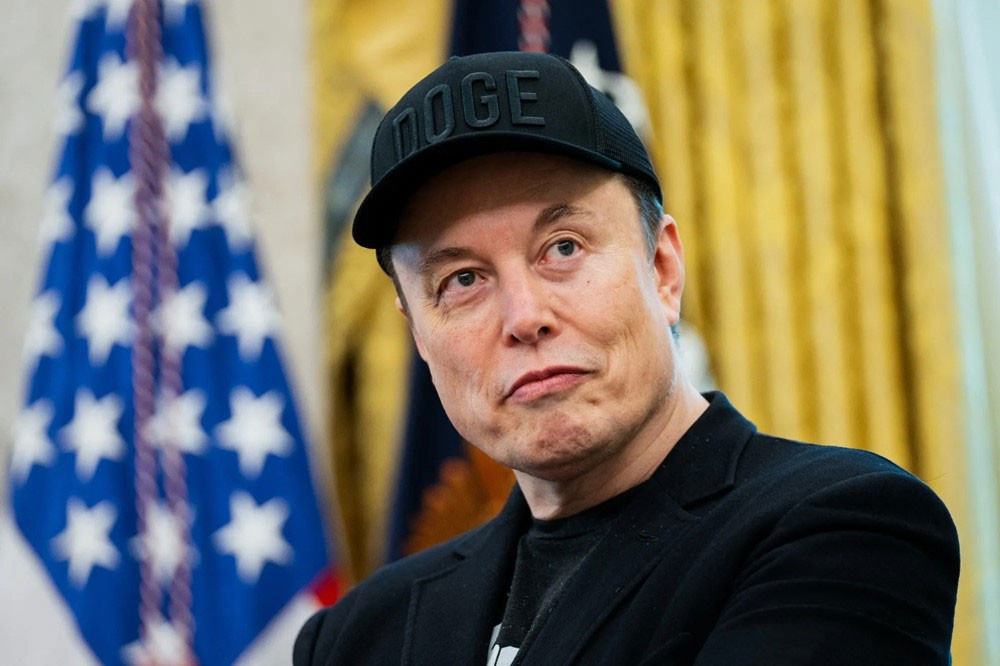 ElonMusk FT.jpg
