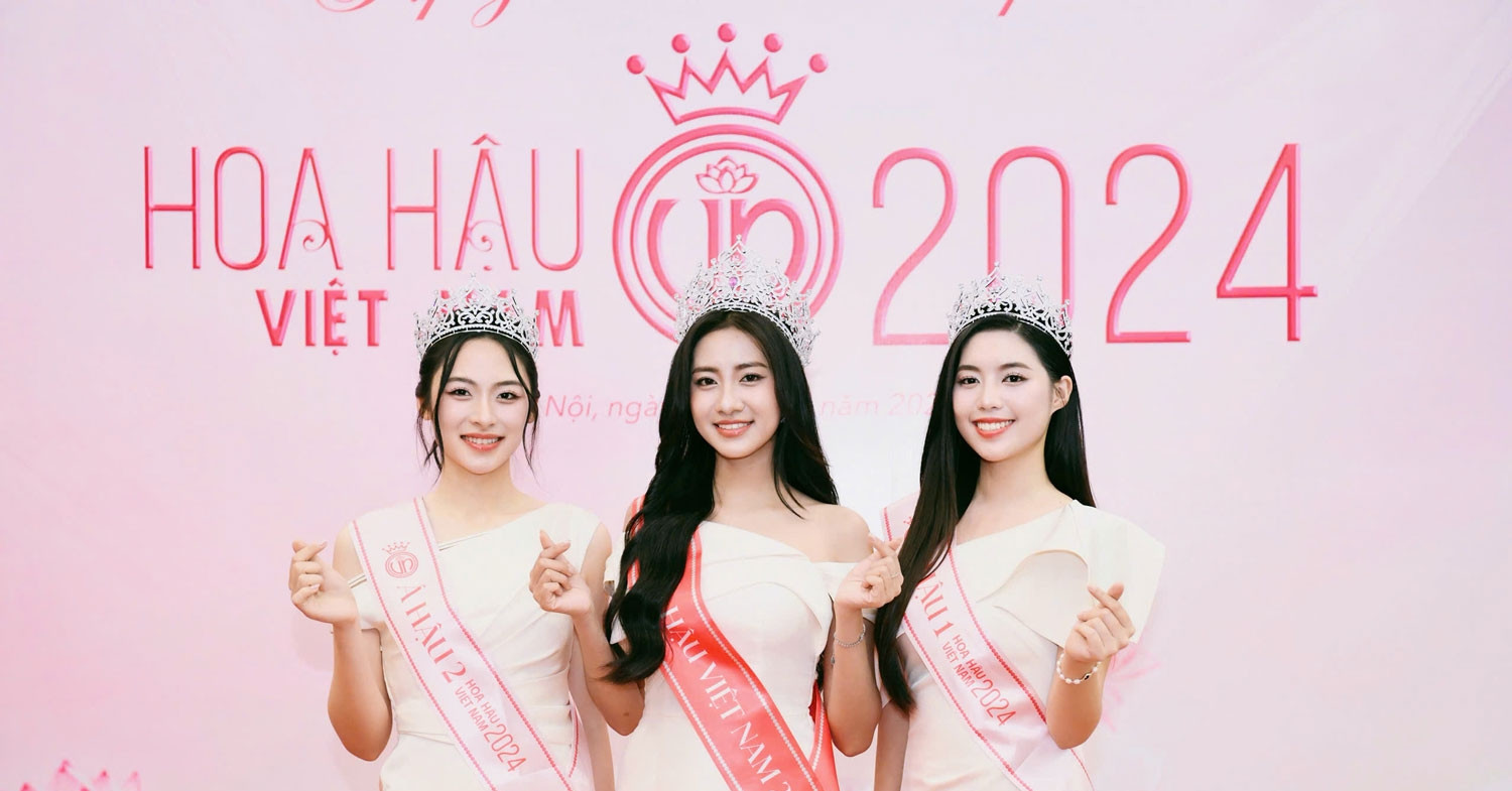 Màn hoà giọng bất ngờ của hoa hậu Hà Trúc Linh và 2 á hậu