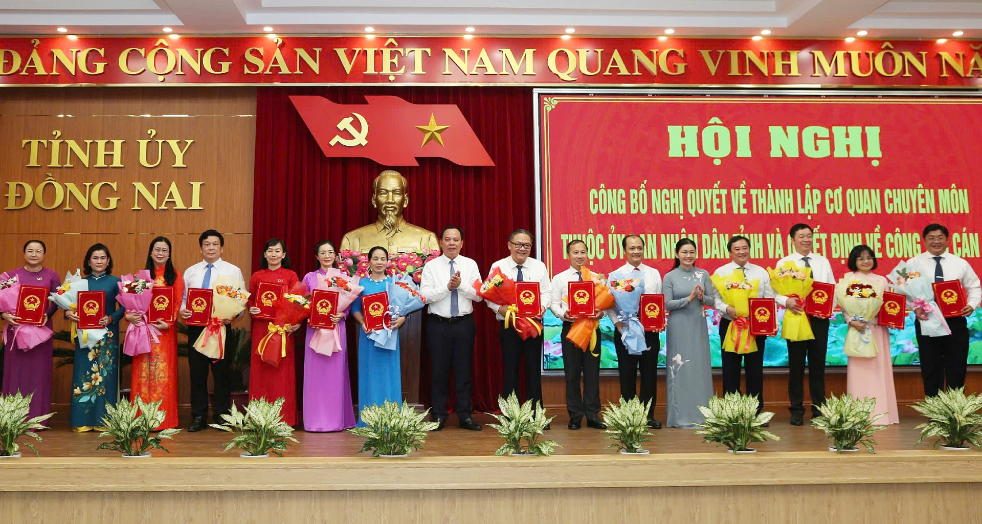 Ông Trần Thanh Hòa làm Giám đốc Sở Dân tộc và Tôn giáo tỉnh Đồng Nai