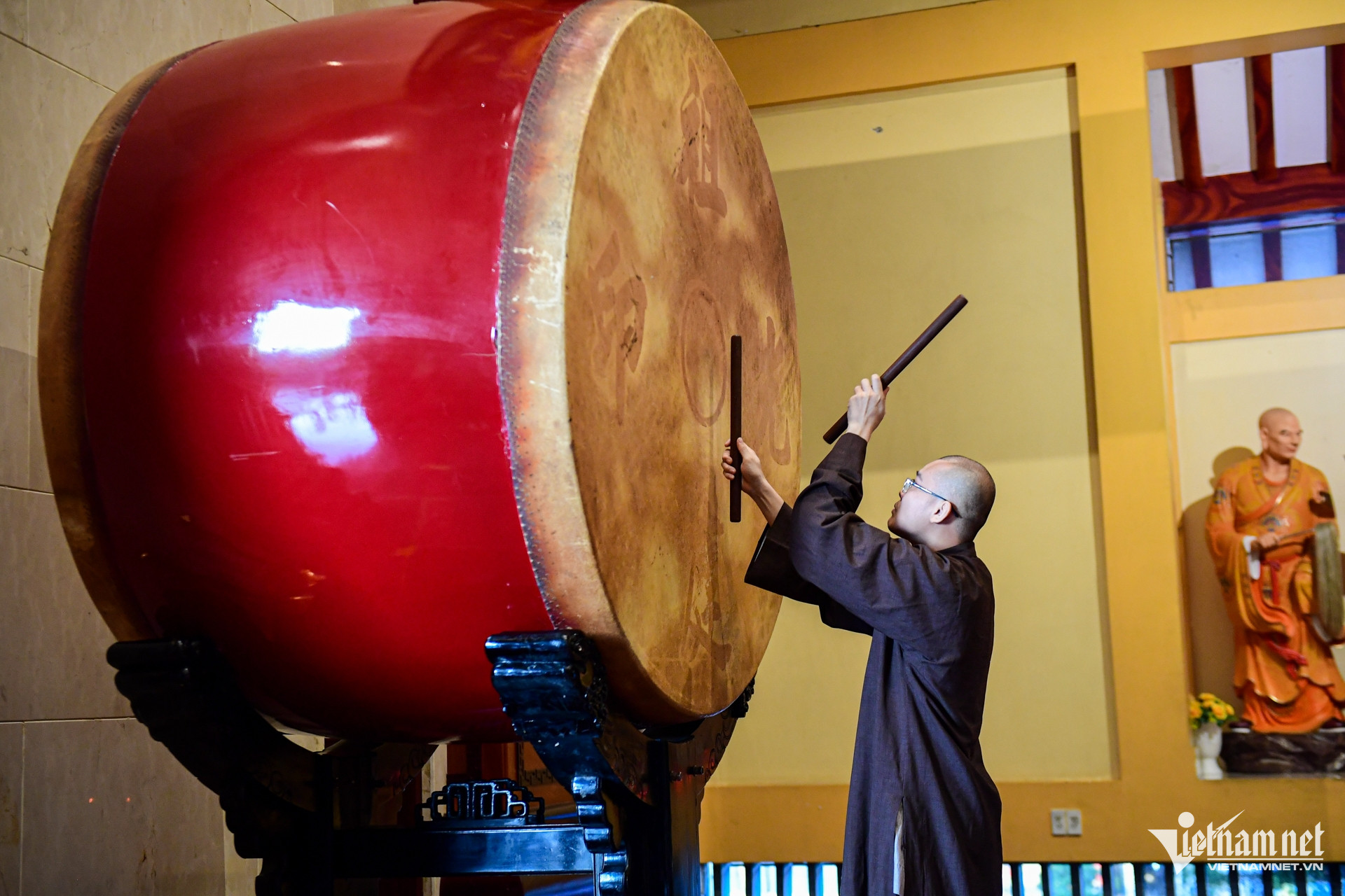 W-chùa TPHCM Nguyễn Huế 7.jpg