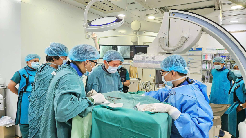 b ệnh nhân cấp cứu.png