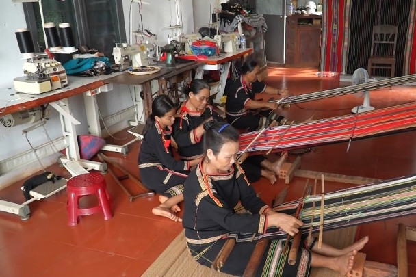 Cả nước cùng chung tay vì miền núi phát triển bền vững