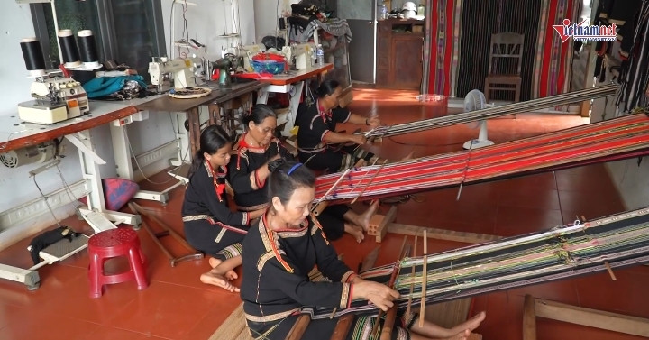 Cả nước cùng chung tay vì miền núi phát triển bền vững