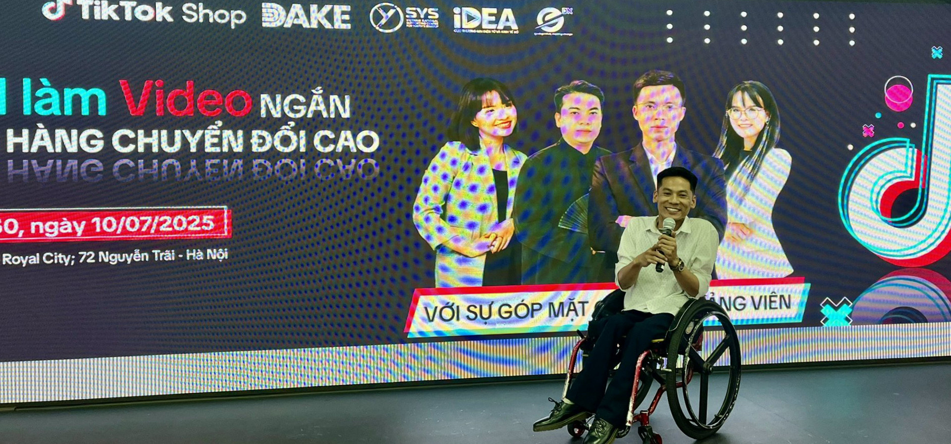 dao tao ky nang so cho nguoi khuyet tat 02.jpg