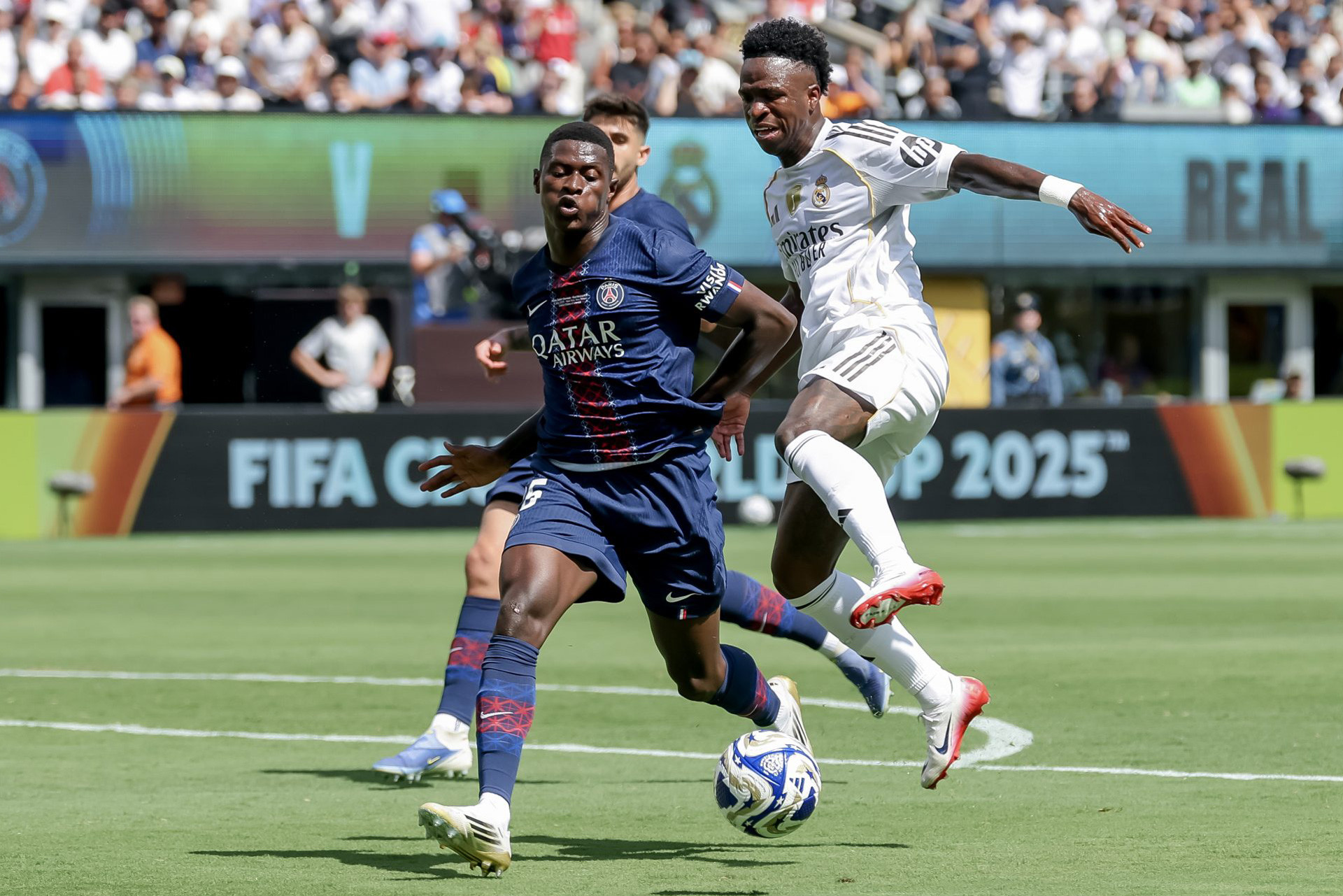 EFE - Vinicius PSG Real Madrid.jpg