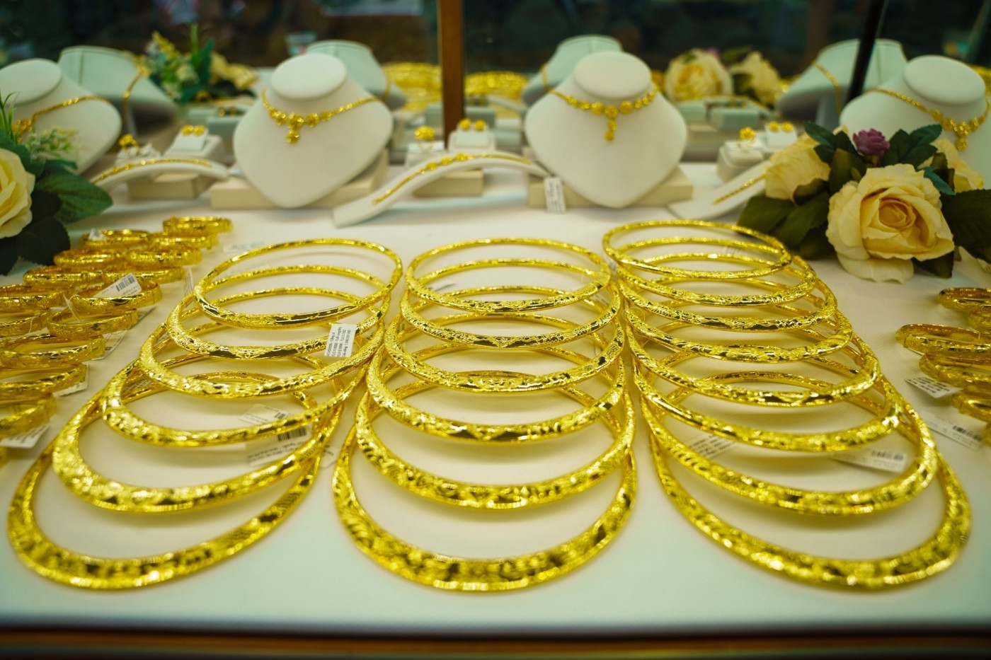 Giá vàng dự báo lên cao trước áp lực mới hàng nghìn tỷ USD của Mỹ