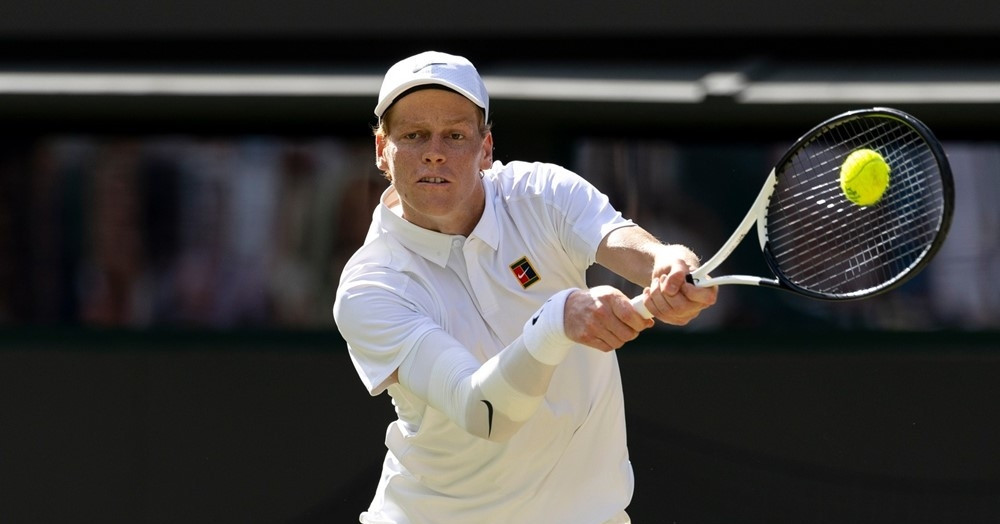 Jannik Sinner vượt khó vào bán kết Wimbledon 2025