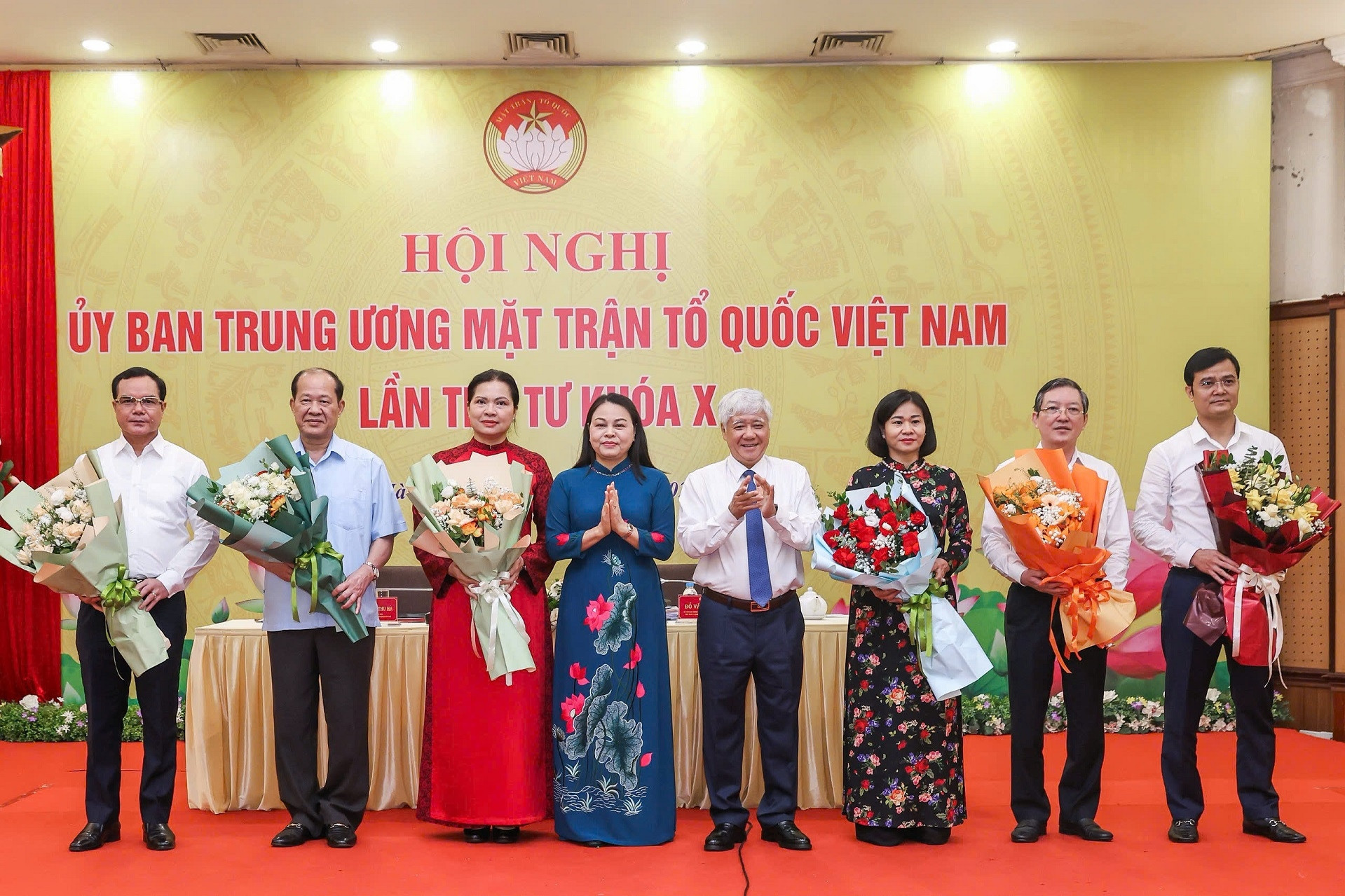 Mặt trận Tổ quốc Việt Nam có 6 phó chủ tịch mới là 5 ủy viên Trung ương, 1 thượng tướng