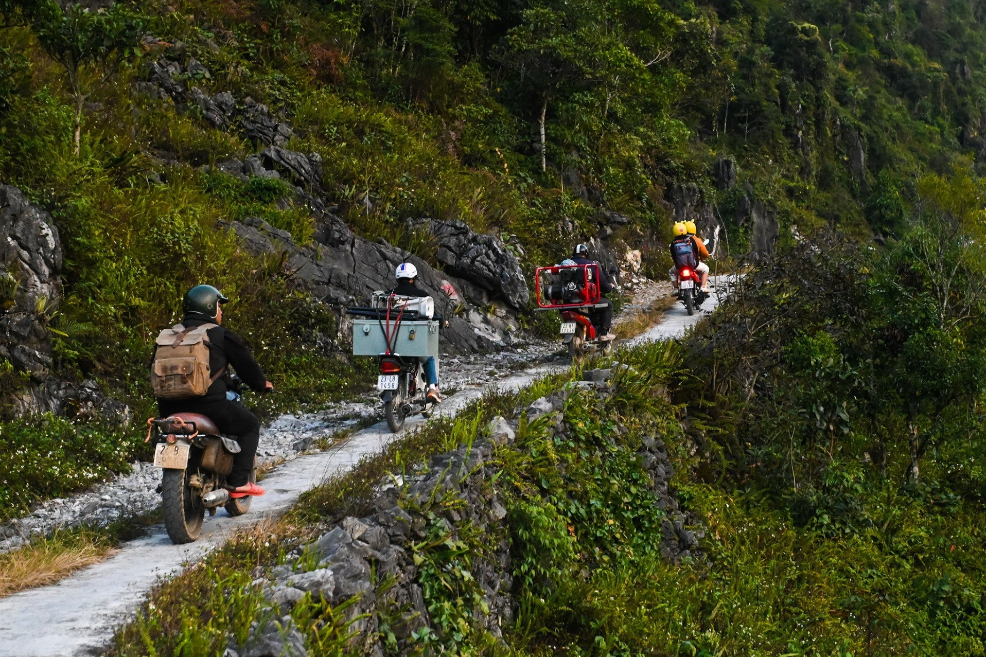 ‘Mong tiếng nói của núi rừng không bị lu mờ trong dòng chảy của đổi thay’