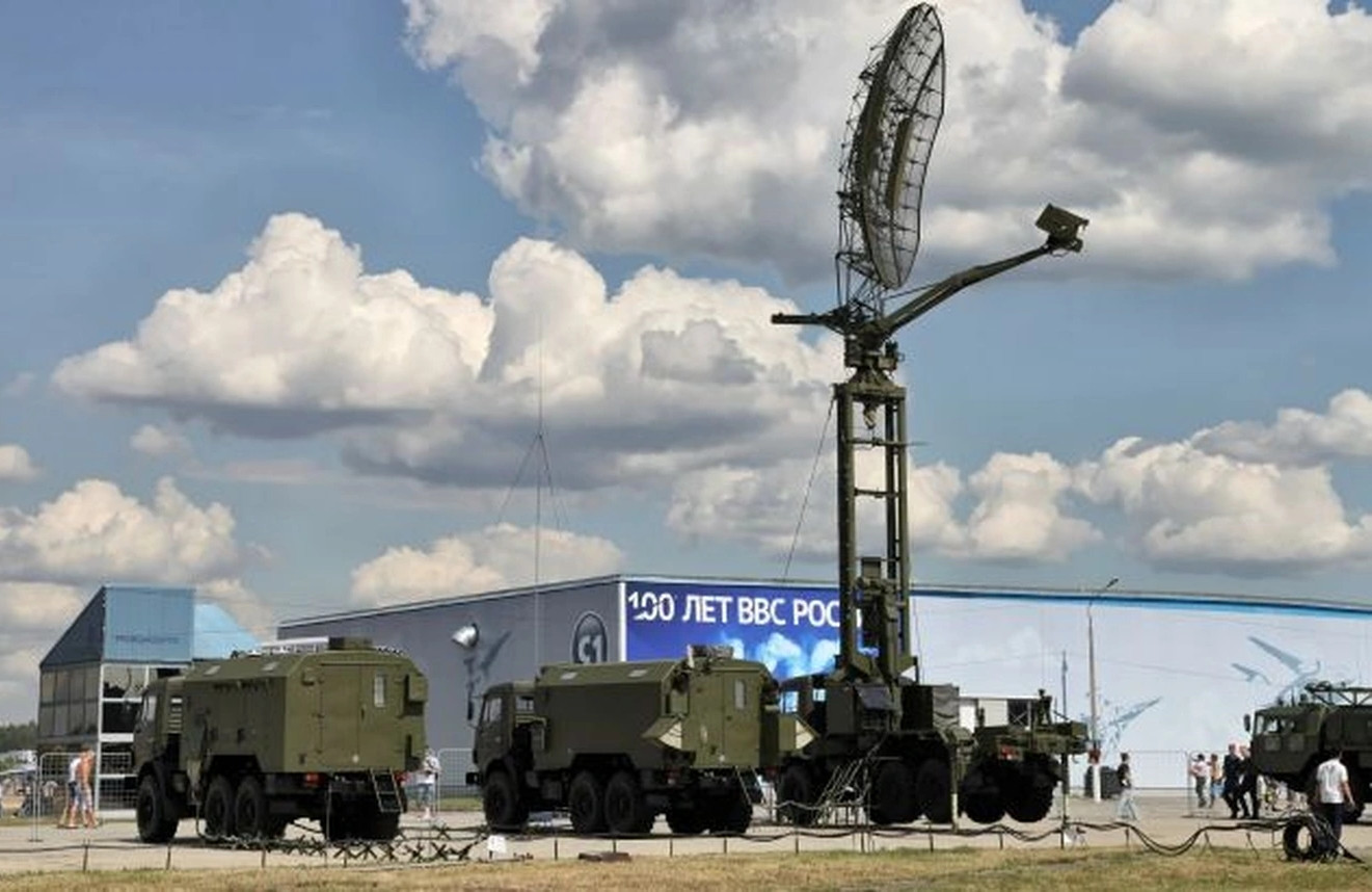 Nga đưa đến Crưm ‘siêu’ radar kasta‑2E2, bắt sống UAV, tên lửa trong chớp mắt