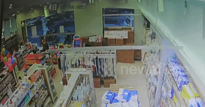 Tài xế không có bằng lái gây tai nạn kinh hoàng, 2 người thoát chết