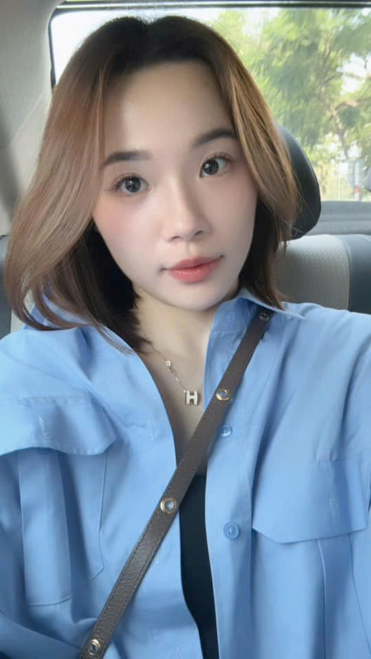thuy linh 1.jpg