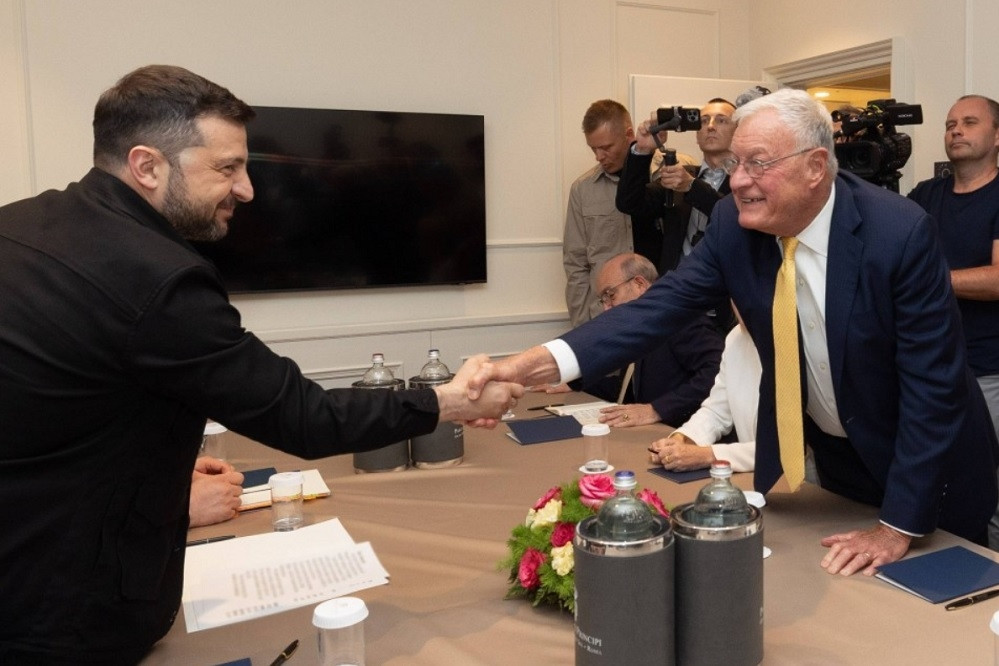 Tổng thống Ukraine gặp đặc phái viên của ông Trump, nêu vấn đề viện trợ vũ khí