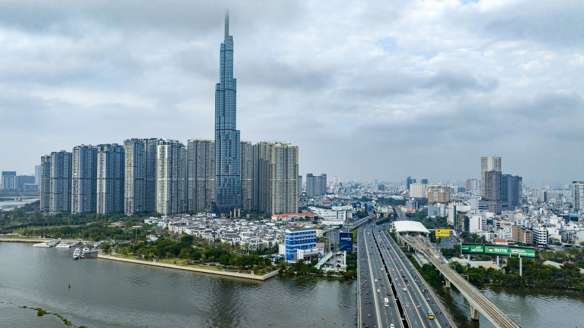 trung tam quan 1 (74).jpg