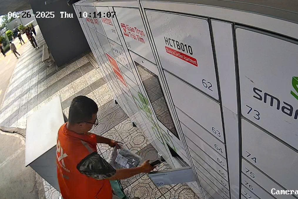 Tủ giao nhận thông minh có là giải pháp tương lai cho logistics đô thị Việt Nam?