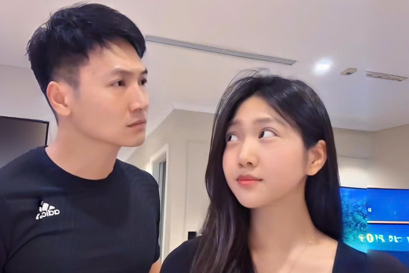 Con gái 17 tuổi xinh đẹp gây sốt trong clip triệu view của diễn viên Mạnh Trường