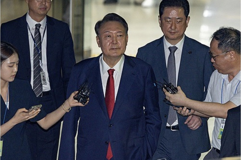 Công tố viên Hàn Quốc khám nhà riêng của cựu Tổng thống Yoon Suk-yeol
