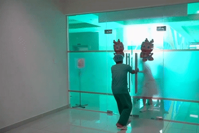 Người cha sống sót nhờ câu hỏi của con trai lúc sáng sớm