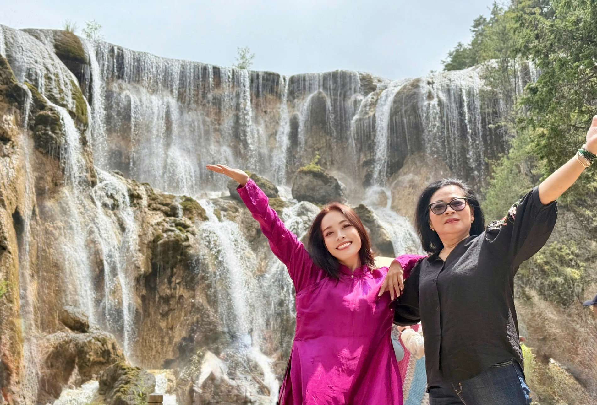 NSND Hà Vy hát 'Tây Du Ký' khiến người dân Trung Quốc ngỡ ngàng