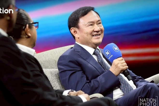 Ông Thaksin 'bất ngờ' tái xuất, tham dự họp với các Bộ trưởng kinh tế Thái Lan