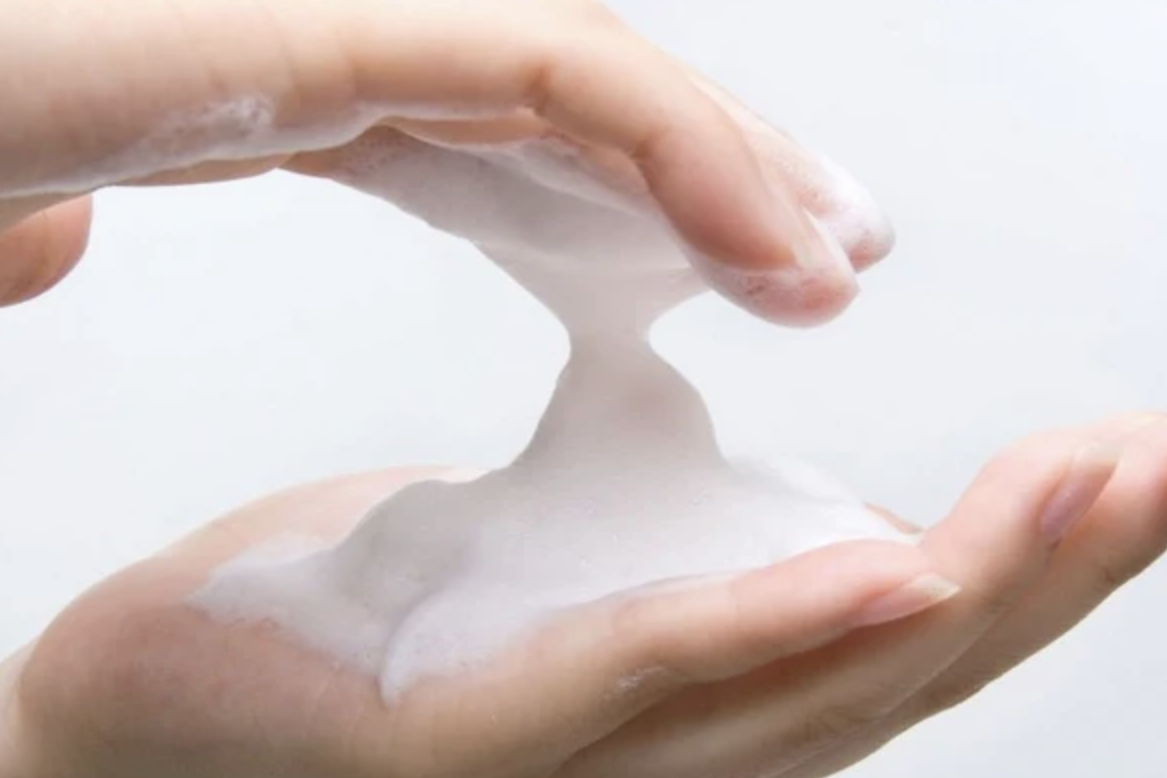 Thu hồi lô sữa rửa mặt chứa 2 thành phần không có trong công bố