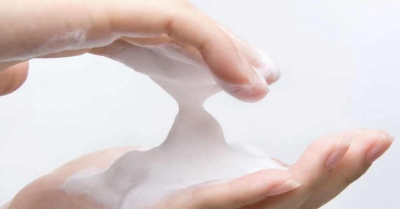 Thu hồi lô sữa rửa mặt chứa 2 thành phần không có trong công bố