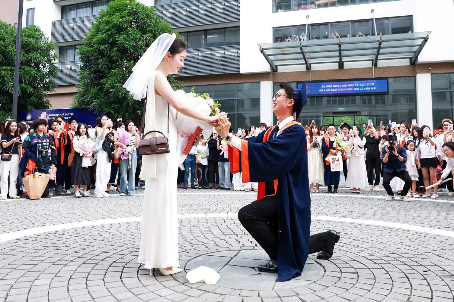 proposal kelulusan ava.jpg