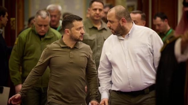 ukraine thay doi chinh phu.jpg