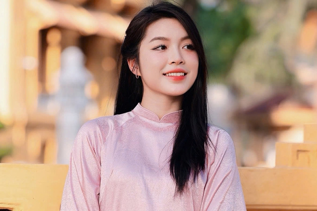 Vẻ đẹp gây thương nhớ của hotgirl bóng chuyền Hà Kiều Vy