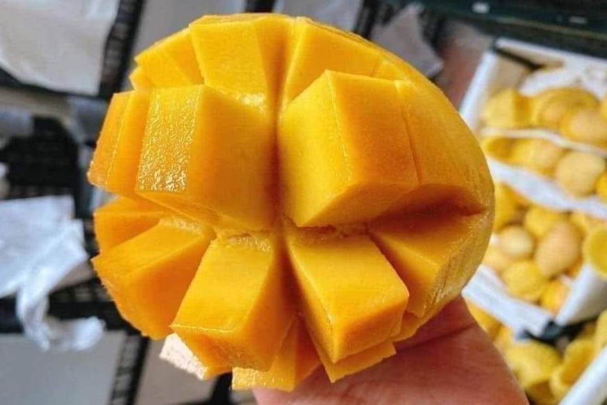 6 nhóm người thèm đến mấy cũng không nên ăn xoài