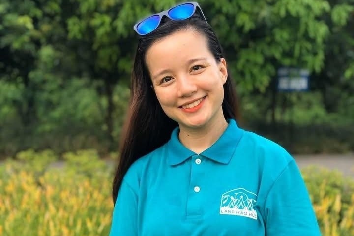 MC Minh Trang: Từ 'hot mom' truyền cảm hứng đến lùm xùm trại hè Làng Háo Hức