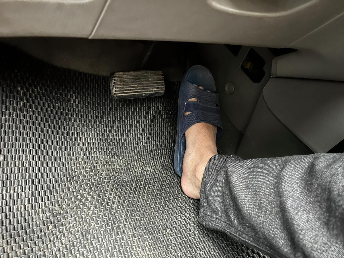 nham chan ga chan phanh 1200.jpeg