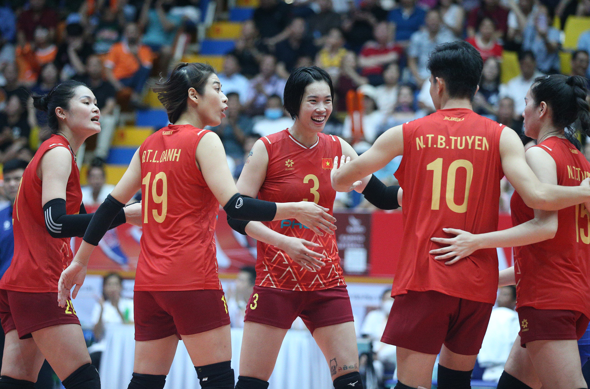 tuyen bong chuyen viet nam 2.JPG