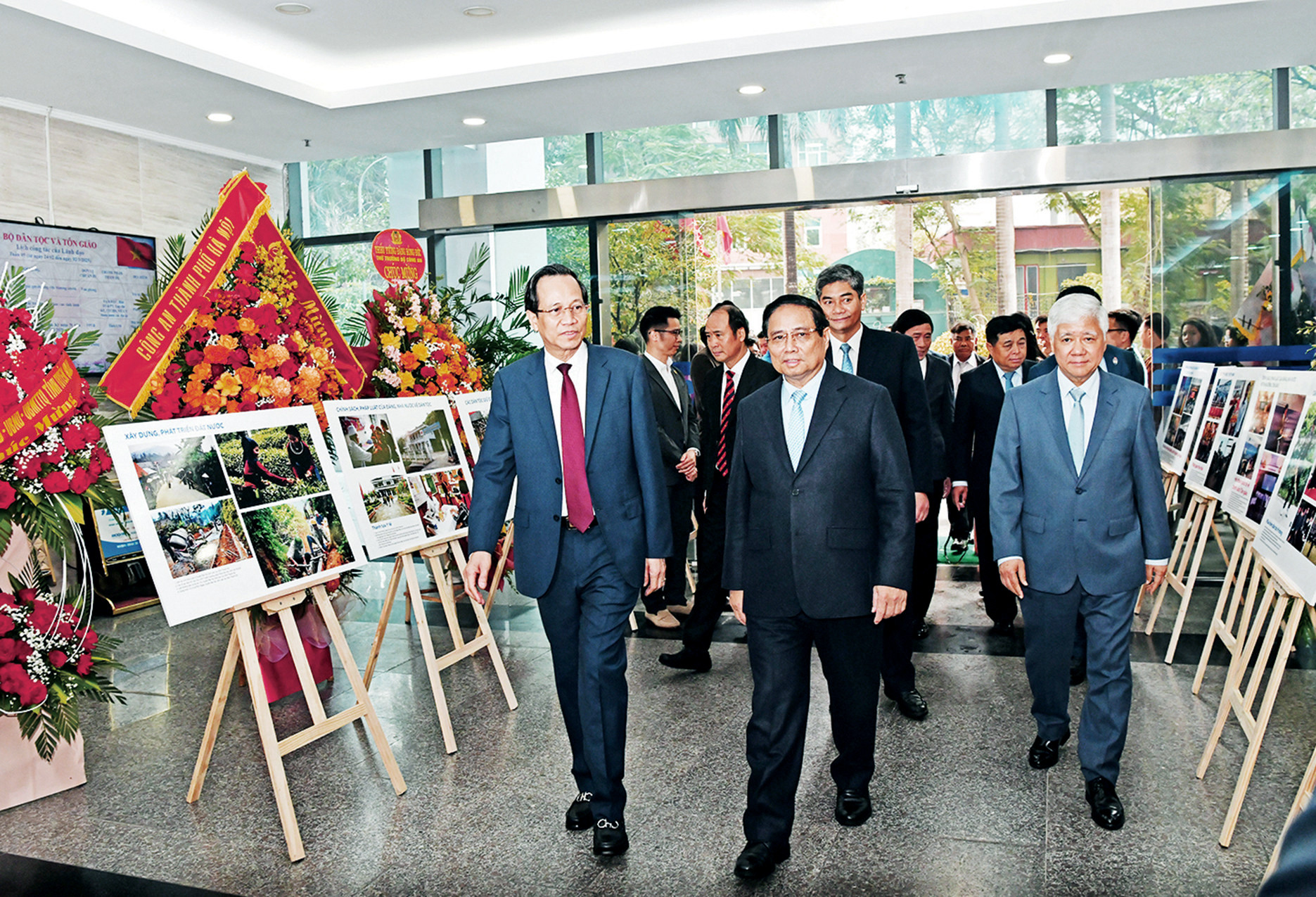 canh tay noi dai 1 84920.jpg